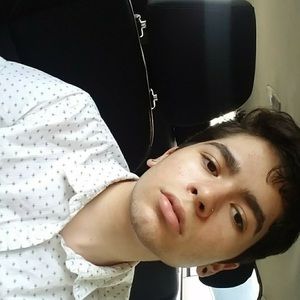 Meet your Posher, Eric